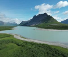 Road trip en Nouvelle-Calédonie : lagons turquoise, montagnes verdoyantes et culture kanak
