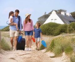 Aide vacances : guide complet des aides financières et conseils pratiques