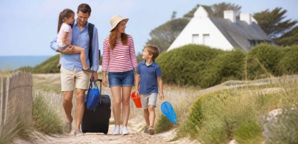 Aide vacances : guide complet des aides financières et conseils pratiques