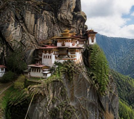 Bhoutan voyage organisé : itinéraire, visites incontournables et conseils pratiques