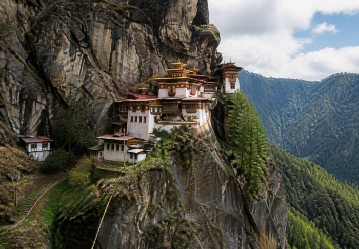 Bhoutan voyage organisé : itinéraire, visites incontournables et conseils pratiques