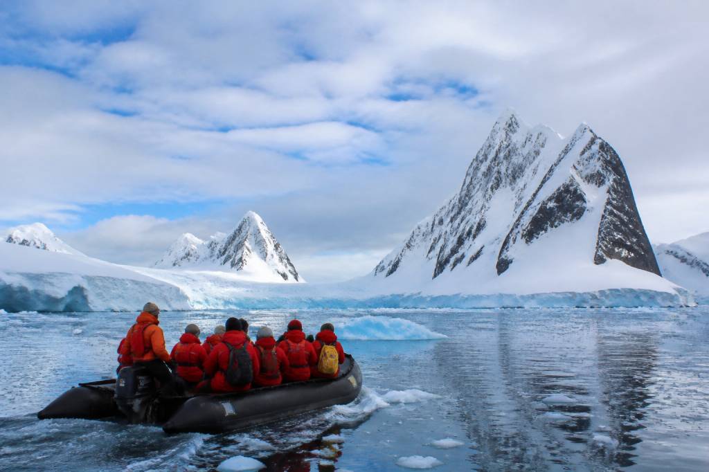 Aventure antarctique : guide complet pour un voyage inoubliable