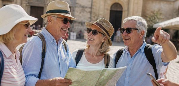 Association voyage organisé : comment choisir la meilleure formule pour partir sereinement en groupe