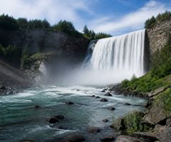 Cascade Canada : les plus belles chutes d’eau à découvrir et les activités incontournables