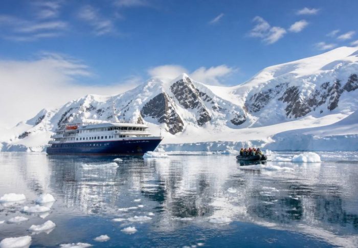 Antarctique voyage prix : quel budget prévoir pour une expédition polaire ?