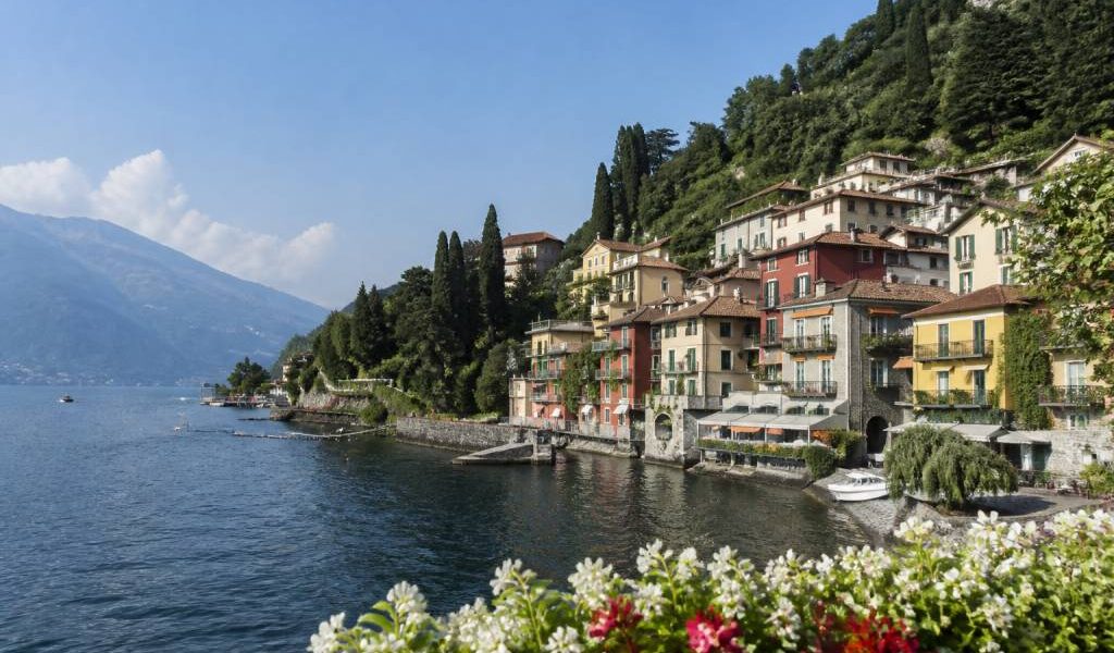 Lac de come ou lac de garde : quel lac choisir pour vos prochaines vacances ?
