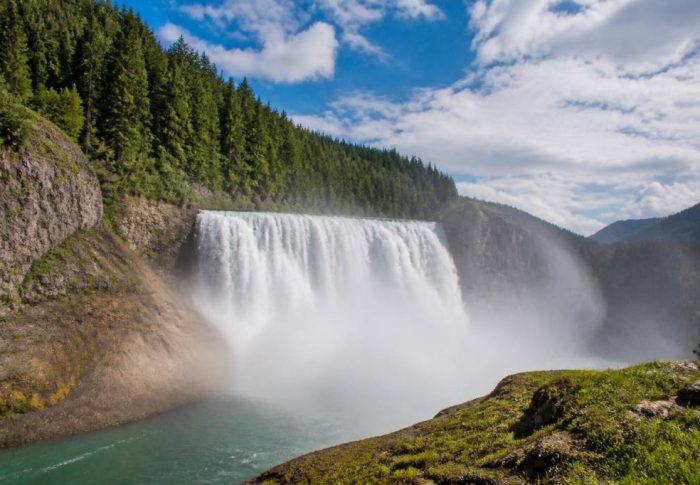 Chute d eau Canada : les plus belles cascades à découvrir