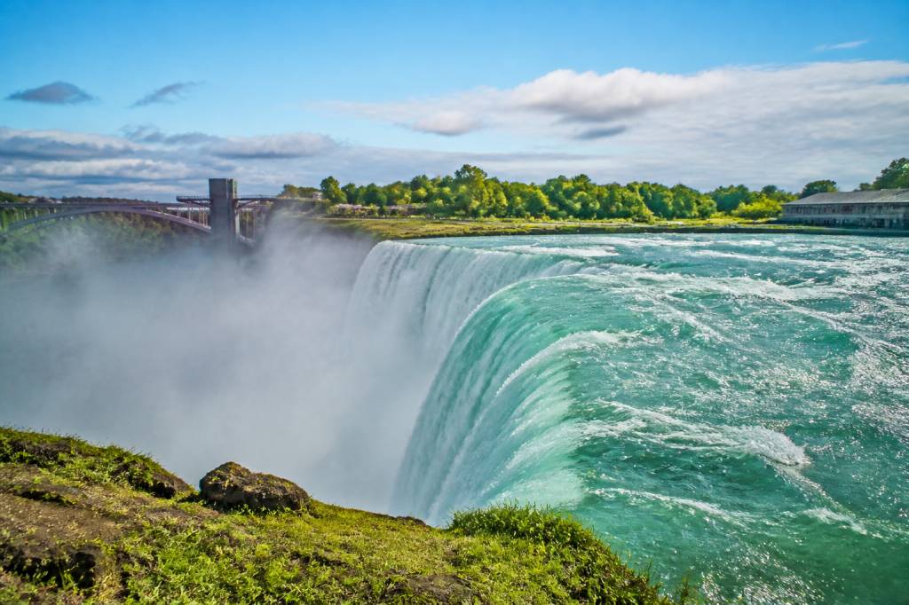 Chute Canada : les plus belles cascades à découvrir absolument