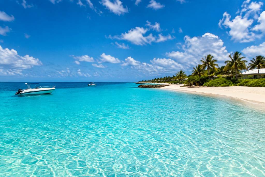 Bahamas en décembre : météo, activités et conseils pour un séjour réussi