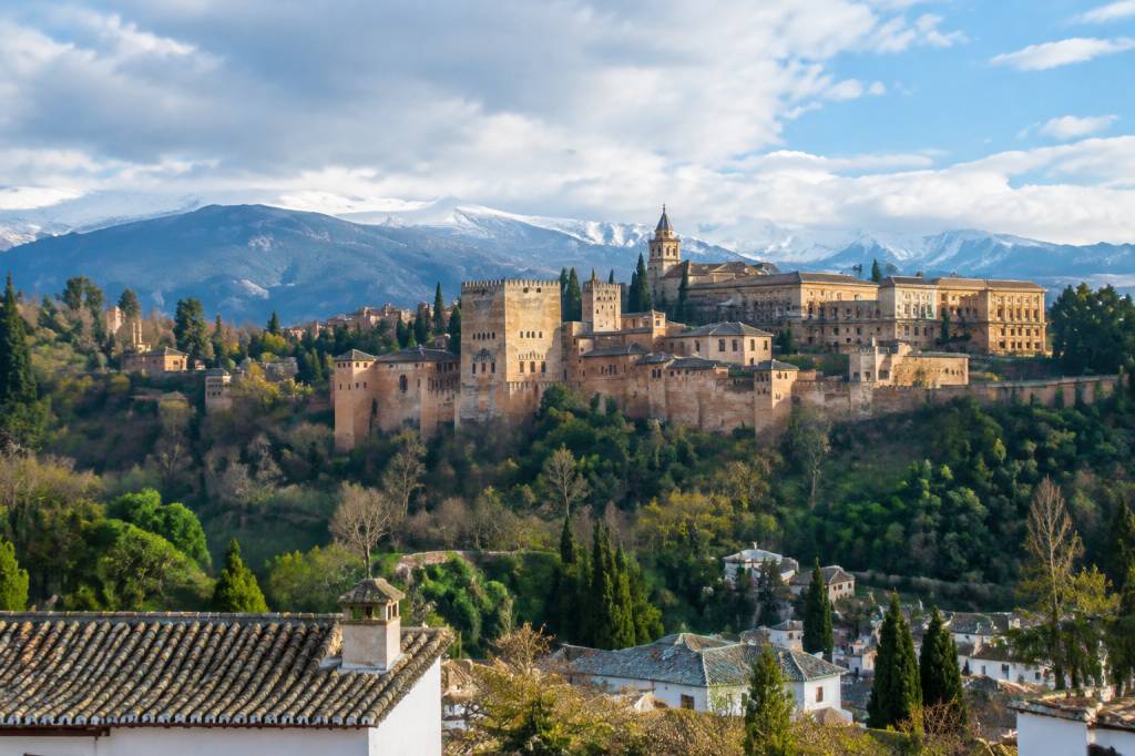 Andalousie météo février : températures, pluie et conseils pour votre séjour en Espagne