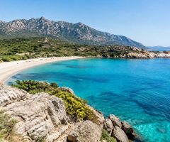 Que faire en août en Corse : plages, villages et conseils pratiques