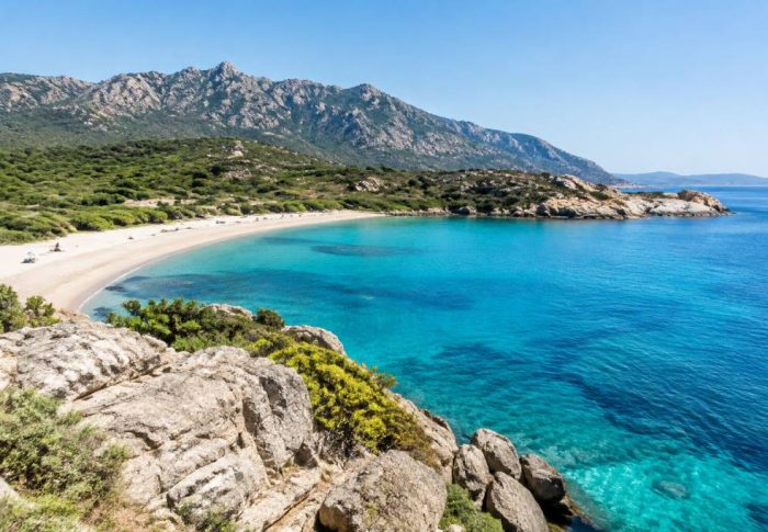 Que faire en août en Corse : plages, villages et conseils pratiques